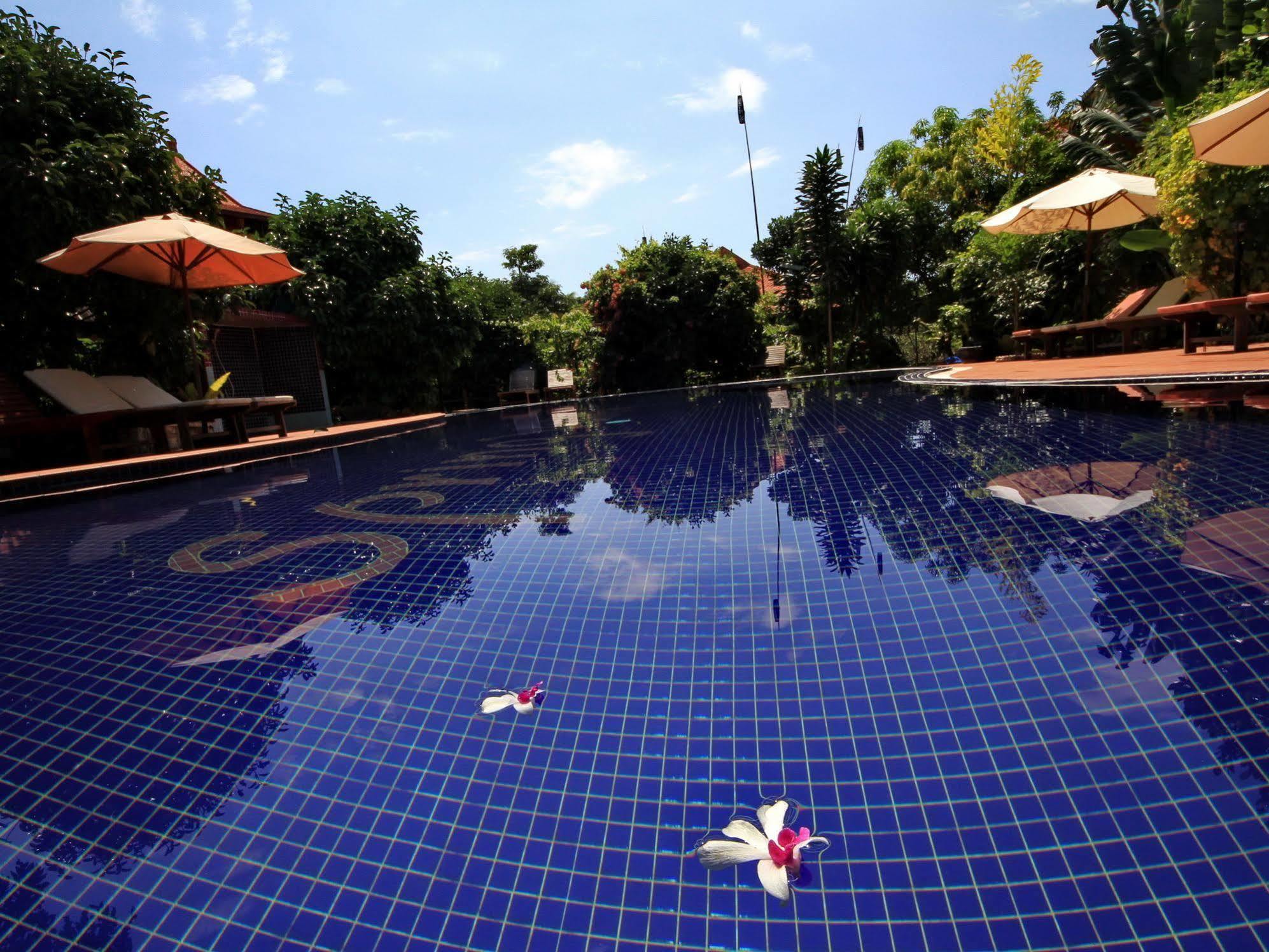 Spring Valley Resort Kep Exterior foto